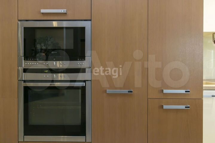 4-к. квартира, 134,7 м², 6/8 эт.