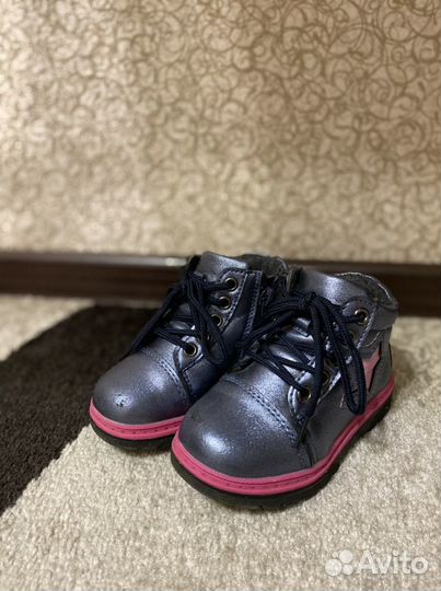 Ботинки для девочки