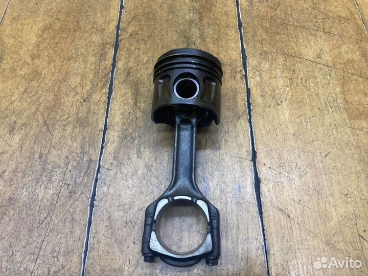 Поршень Opel Insignia A20DTH 2009