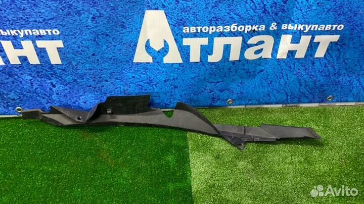 Накладка крыла передняя правая Honda Civic 5D