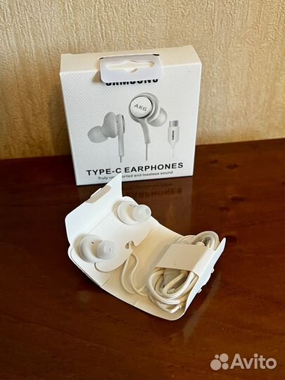 Наушники Samsung AKG с разъёмом Type-C