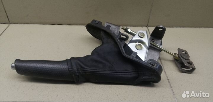 Рычаг стояночного тормоза V5 2013