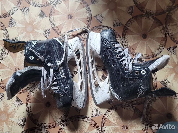 Хоккейные коньки bauer Supreme
