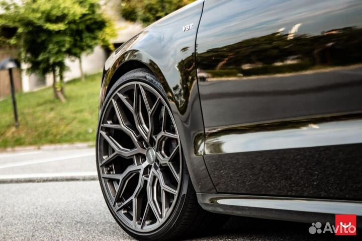 Кованные диски GT Forged R20 5x112 на Audi S8