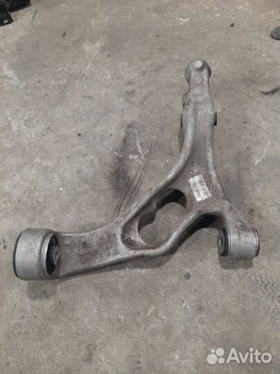 Рычаг нижний передний левый Porsche Cayenne 958