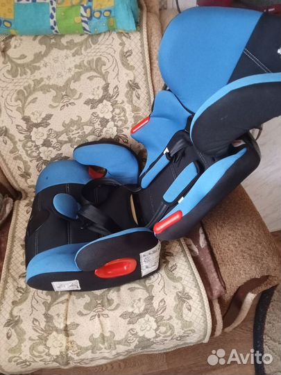 Продаю авто кресло