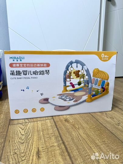 Развивающий коврик с пианино