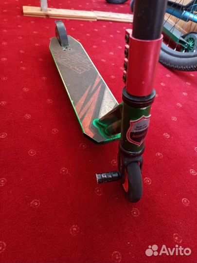 Трюковой самокат