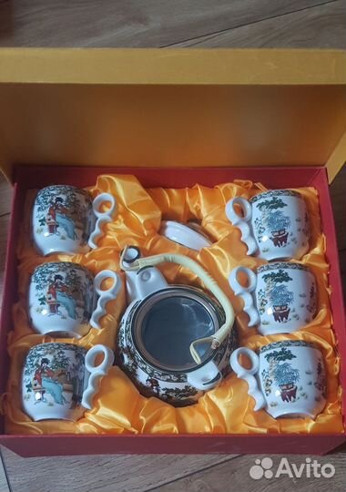 Продам чайный сервиз