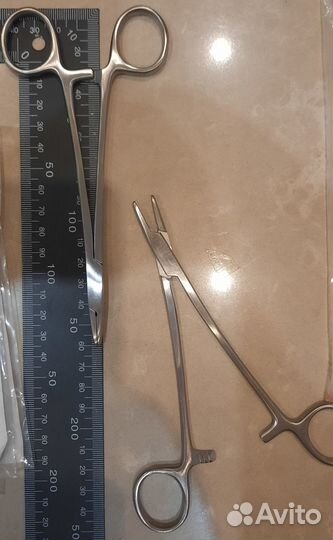 Иглодержатель медицинский