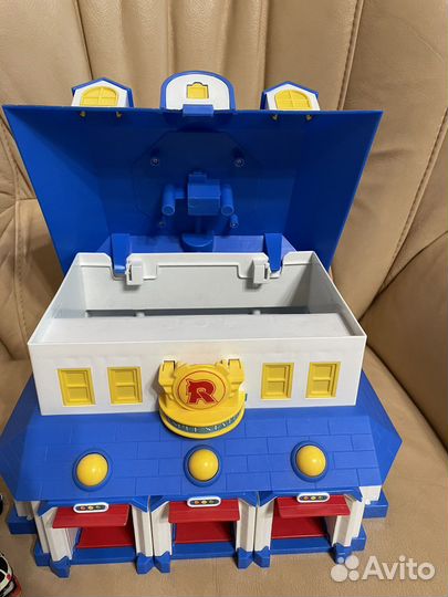 Робокар станция