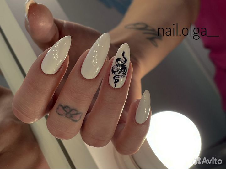 Маникюр,педикюр