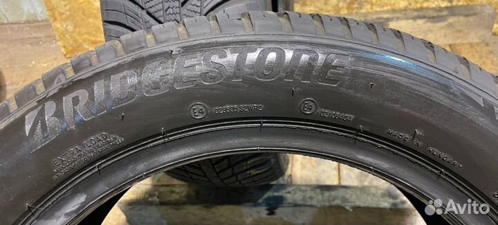 Bridgestone Weather Control A005 Evo 215/55 R17