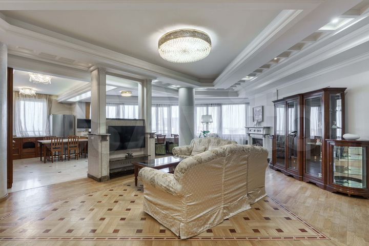 4-к. квартира, 230 м², 21/21 эт.
