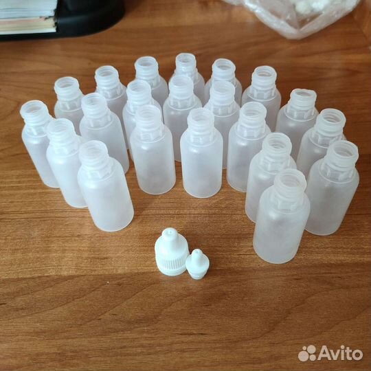 Флакон с капельницей и без