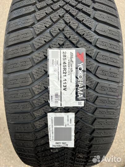 Yokohama BluEarth Winter V906 285/45 R21 113V