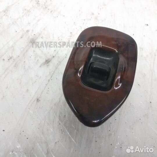 Кнопка стеклоподъемника