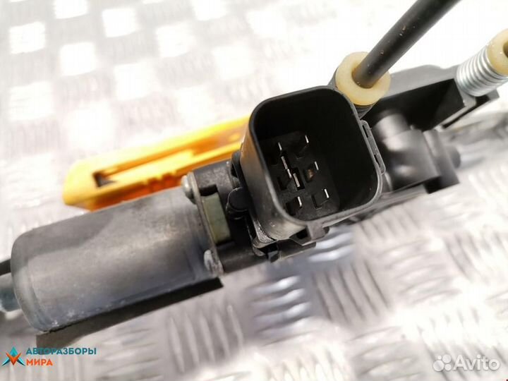 Стеклоподъемник электрический задний левый Jaguar