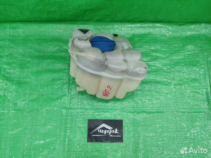 Бачок расширительный оригинал 7P0121407 VAG