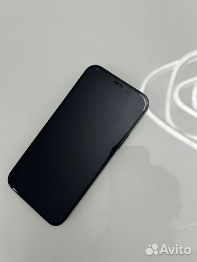iPhone 12, 64 ГБ