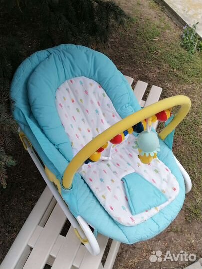 Шезлонг детский