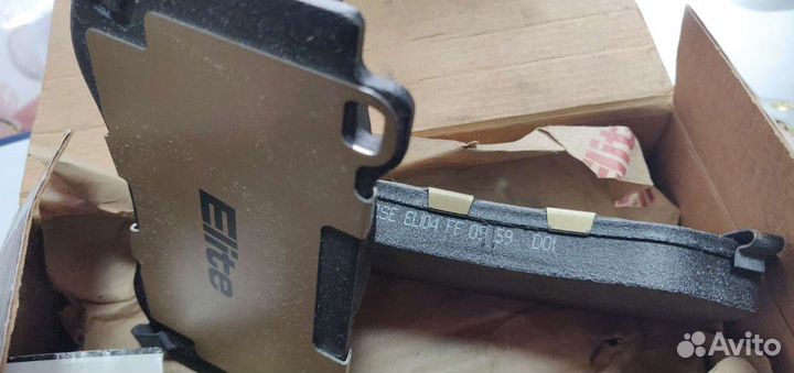 Тормозные колодки chrysler 300 C dodge chrysler