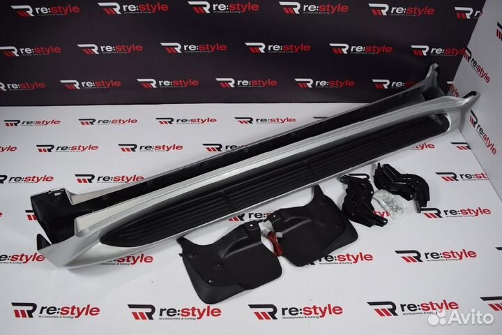 Пороги Lexus LX570 С подсветкой