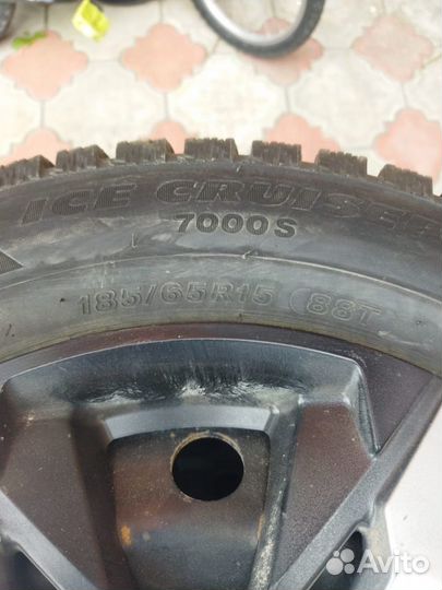 Bridgestone Ice Cruiser 7000 185/65 R15