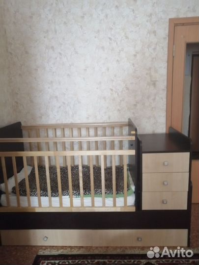 Детская кроватка трансформер с комодом