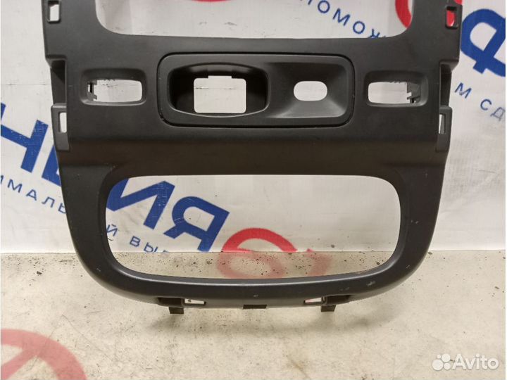 Накладка центральной консоли renault duster