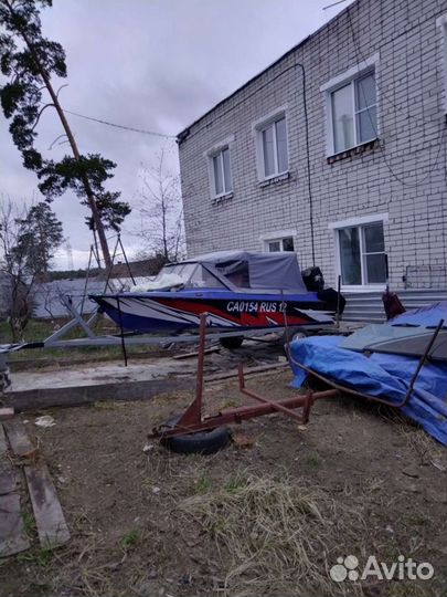 Прогулки на катере