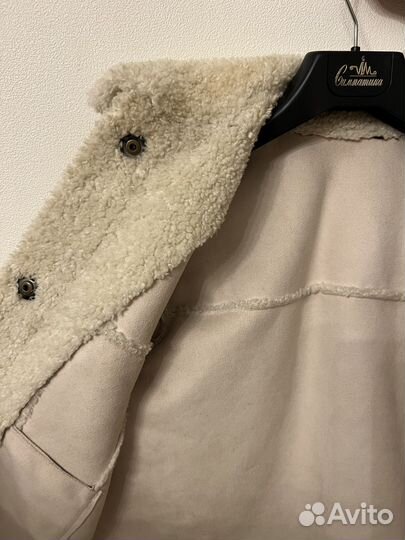 Продается бомбер меховой Zara