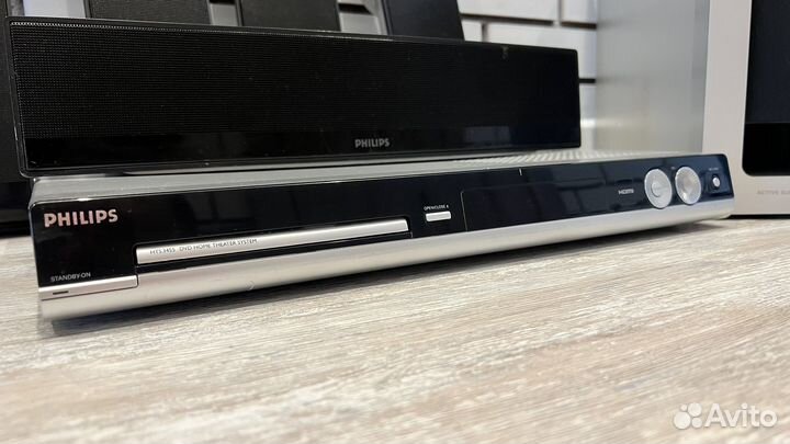 Домашний кинотеатр Philips 5.1 1000Вт. Караоке
