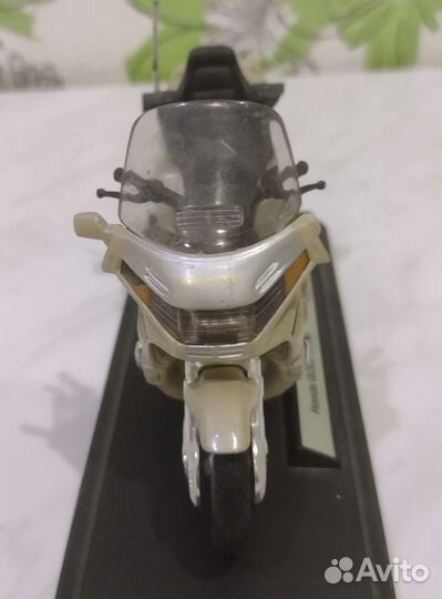 Машинки металлические модельки