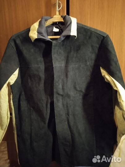 Рабочая куртка с кожаными вставками 56р