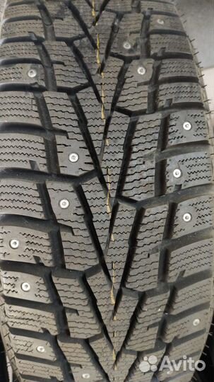 Roadstone Winguard WinSpike 185/65 R15