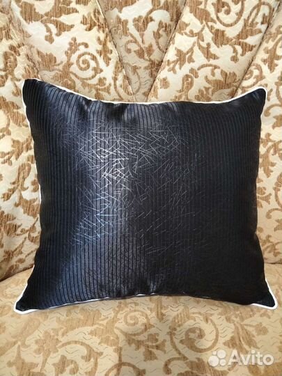 Подушка декоративная, интерьерная 37х40