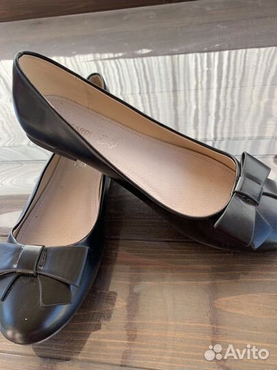 Жилетка для девочки,юбочки школьные,платья