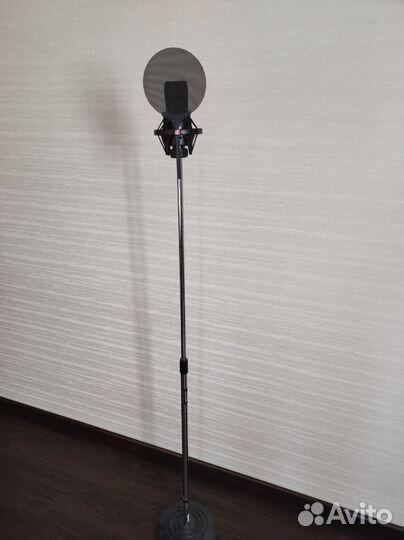 Микрофон SE electronics x1s + звуковая карта