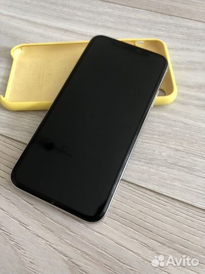 iPhone X, 256 ГБ