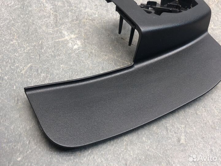 Крышка зерк внут Focus 3