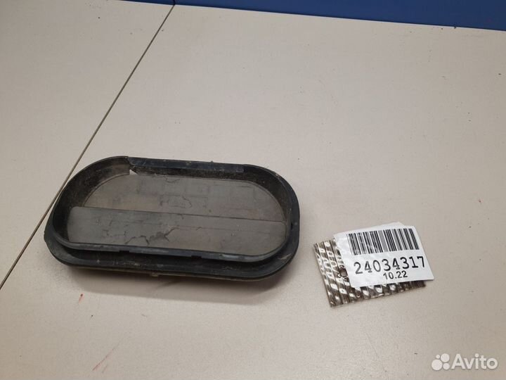 Решетка вентиляционная Volkswagen Polo Sedan 2011