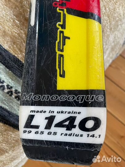 Горные лыжи Salomon 140 и палки Rossignol 70-105