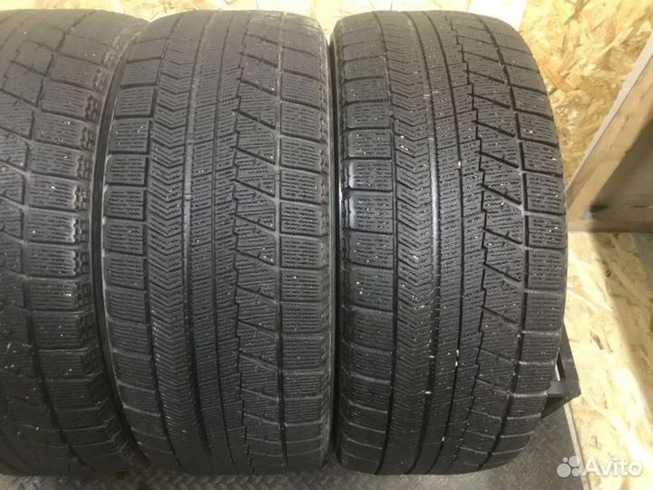 Bridgestone Blizzak VRX 225/50 R17 94S