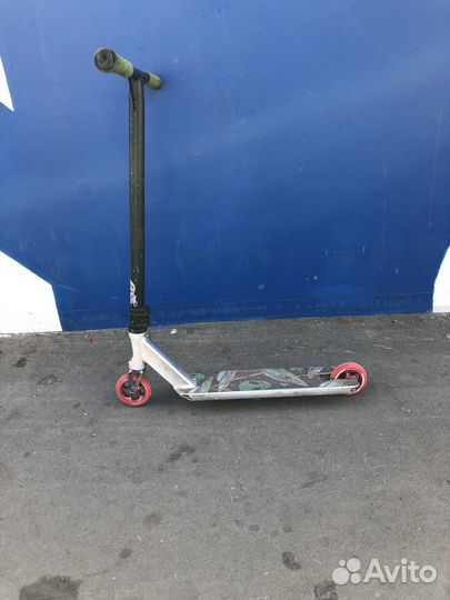 Трюковой самокат кастом стрит
