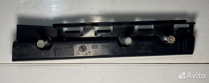 Кронштейн левого порога BMW E87