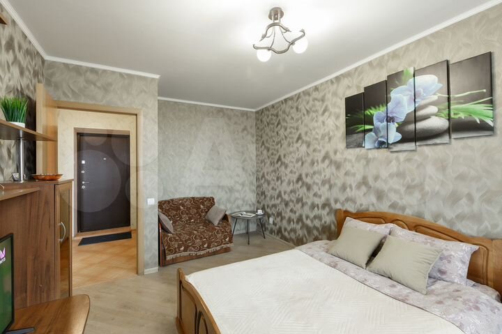 1-к. квартира, 42 м², 8/10 эт.