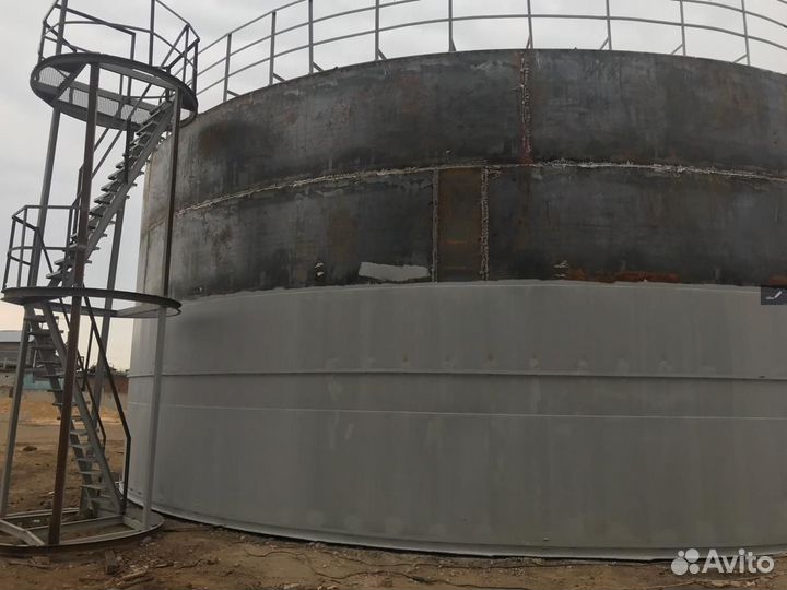 Резервуары вертикальные 1500/1000/700 м3 для Воды