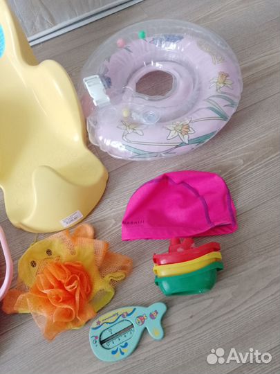 Круг для купания, горка, сидушка