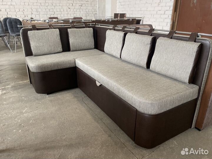 Кухонный уголок